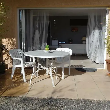 Appartamento Les Chèvrefeuilles Manosque Esterno foto